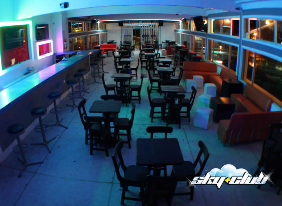 Sky Club - Discoteca (2)